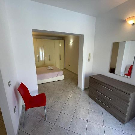 Casa Camere Pistis Assemini Extérieur photo