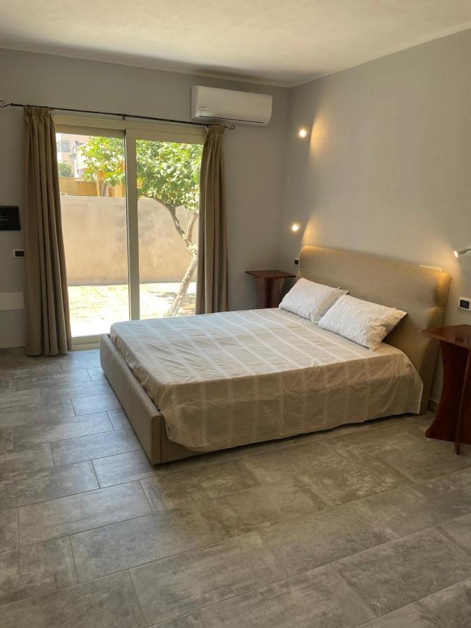 Casa Camere Pistis Assemini Extérieur photo